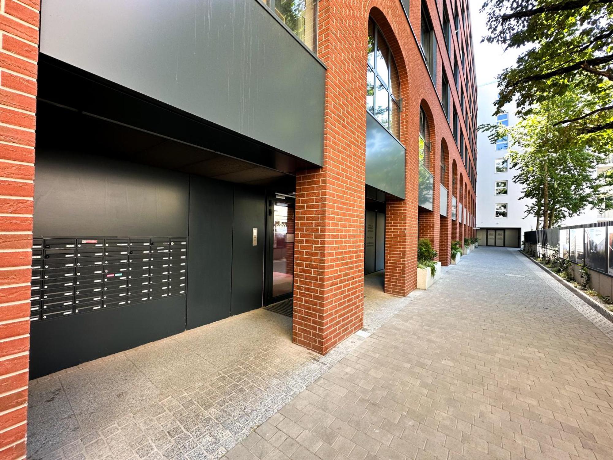 Eden Plac Wolnosci Centrum Self Check-in 24h